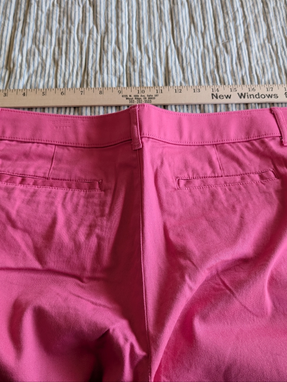 St. John's Bay Capri Pants Bright Pink Size 18